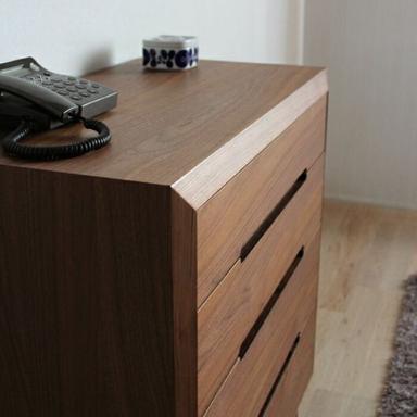 Enboy Mobilya üretimi — ceviz mobilya detayı